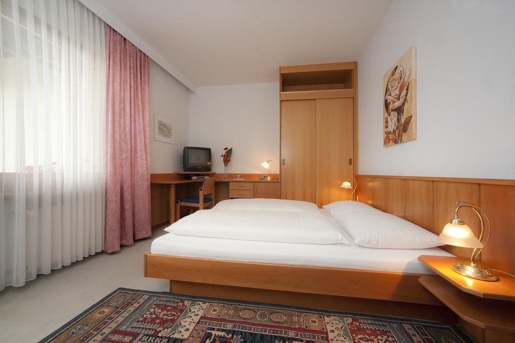 Beautyfarm Landhaus Servus Velden am Wörthersee Cameră foto